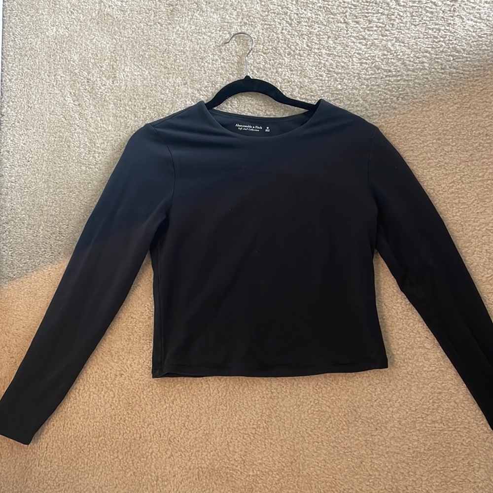 Abercrombie cropped long sleeve
